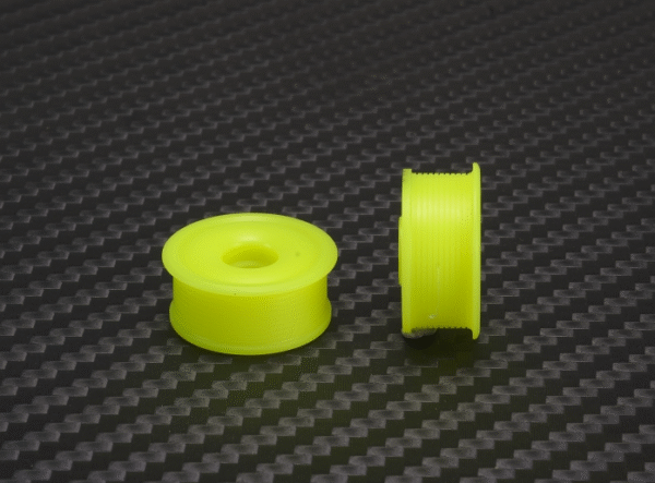 MR2089F05-19 PN MINI-Z 2WD DELRIN CUT YELLOW FORMULA 8X19MM FLANGED WHEEL F0.5 - Image 2